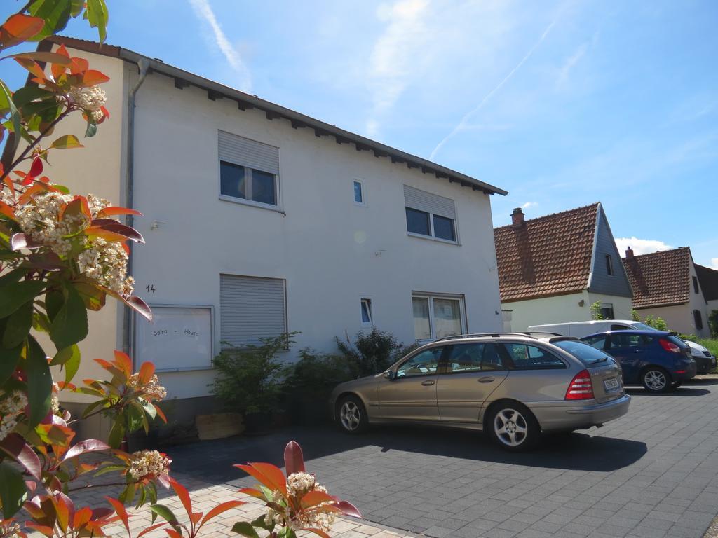 Spira House Apartment Bagian luar foto